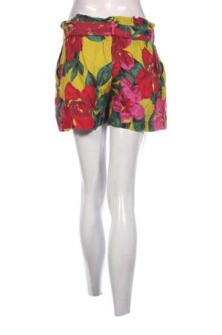 Дамски къс панталон Zara, Размер M, Цвят Многоцветен, Цена 19,55 лв.