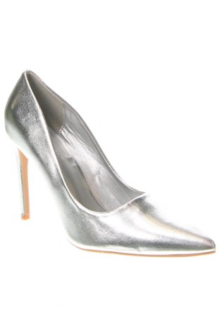 Damenschuhe, Größe 40, Farbe Silber, Preis 11,99 €