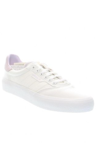 Дамски обувки Adidas Originals, Размер 40, Цвят Бял, Цена 91,35 лв.