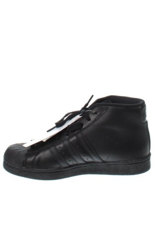 Дамски обувки Adidas Originals, Размер 36, Цвят Черен, Цена 91,35 лв.