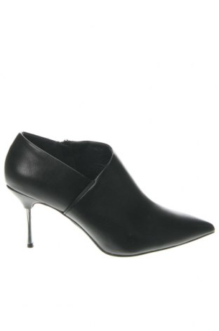 Γυναικεία παπούτσια Bata, Μέγεθος 41, Χρώμα Μαύρο, Τιμή 22,27 €