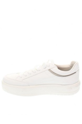 Γυναικεία παπούτσια Bershka, Μέγεθος 39, Χρώμα Λευκό, Τιμή 31,00 €