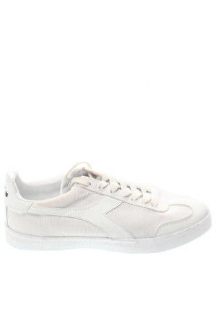Дамски обувки Diadora, Размер 41, Цвят Бял, Цена 48,06 лв.