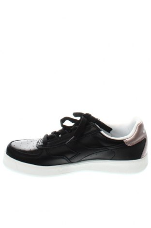 Дамски обувки Diadora, Размер 38, Цвят Черен, Цена 152,30 лв.