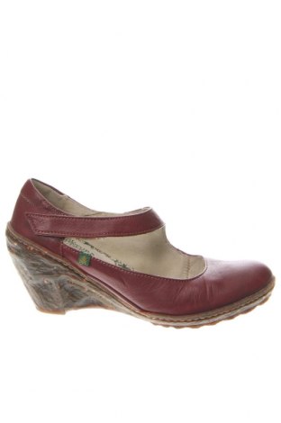 Дамски обувки El Naturalista, Размер 38, Цвят Червен, Цена 62,43 лв.