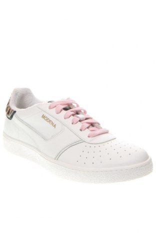 Дамски обувки Pantofola D'oro, Размер 41, Цвят Бял, Цена 81,20 лв.