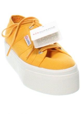 Дамски обувки Superga, Размер 38, Цвят Жълт, Цена 81,20 лв.