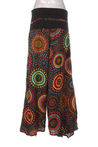 Γυναικείο παντελόνι, Μέγεθος M, Χρώμα Πολύχρωμο, Τιμή 24,00 €