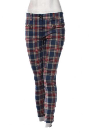 Дамски панталон Alba Conde, Размер M, Цвят Многоцветен, Цена 52,80 лв.