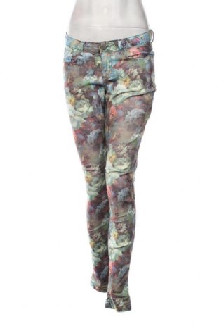 Pantaloni de femei Bella Ragazza, Mărime S, Culoare Multicolor, Preț 134,99 Lei