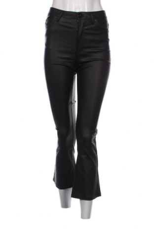 Дамски панталон Bershka, Размер S, Цвят Черен, Цена 21,16 лв.