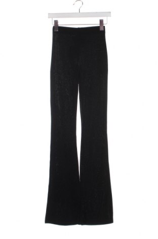 Дамски панталон Bershka, Размер XS, Цвят Черен, Цена 16,56 лв.