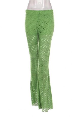 Дамски панталон Bershka, Размер M, Цвят Зелен, Цена 29,01 лв.