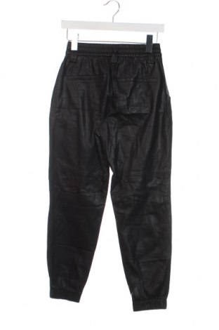 Pantaloni de femei Bershka, Mărime XS, Culoare Negru, Preț 20,03 Lei