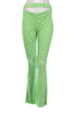 Γυναικείο παντελόνι Bershka, Μέγεθος S, Χρώμα Πράσινο, Τιμή 6,67 €