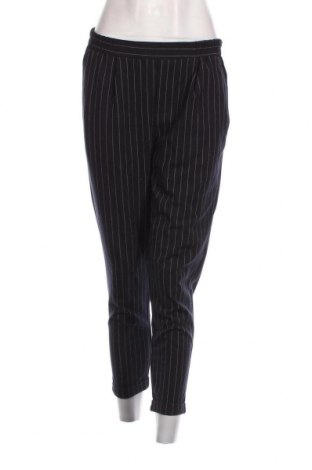 Γυναικείο παντελόνι Bershka, Μέγεθος L, Χρώμα Μπλέ, Τιμή 6,29 €