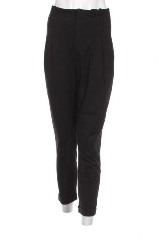 Γυναικείο παντελόνι Bershka, Μέγεθος S, Χρώμα Μαύρο, Τιμή 3,23 €