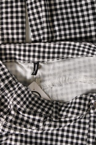 Pantaloni de femei Calzedonia, Mărime M, Culoare Multicolor, Preț 26,97 Lei