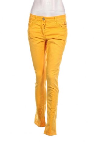 Дамски панталон Cecil, Размер M, Цвят Жълт, Цена 60,43 лв.
