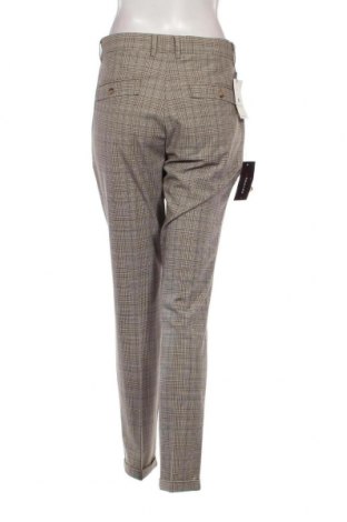 Дамски панталон Devred 1902, Размер M, Цвят Многоцветен, Цена 11,50 лв.