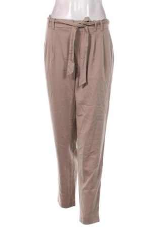 Дамски панталон Esprit, Размер M, Цвят Бежов, Цена 41,85 лв.