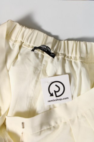 Pantaloni de femei Fashion Union, Mărime L, Culoare Galben, Preț 51,99 Lei