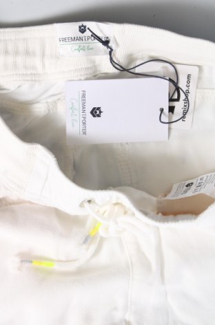 Pantaloni de femei Freeman T. Porter, Mărime XL, Culoare Alb, Preț 513,16 Lei