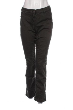 Дамски панталон Gerry Weber, Размер XL, Цвят Зелен, Цена 27,20 лв.