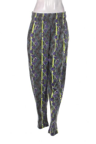 Γυναικείο παντελόνι Gravity, Μέγεθος XL, Χρώμα Πολύχρωμο, Τιμή 22,66 €