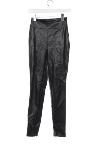 Dámské kalhoty  Guess, Velikost XS, Barva Černá, Cena  538,00 Kč