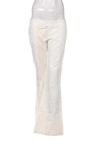 Дамски панталон Gusto, Размер L, Цвят Бял, Цена 49,00 лв.