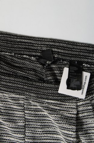 Γυναικείο παντελόνι H&M, Μέγεθος L, Χρώμα Γκρί, Τιμή 4,31 €