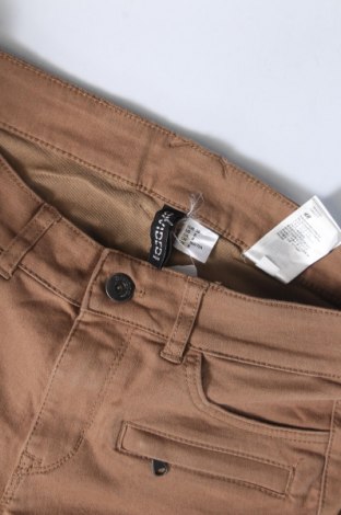 Γυναικείο παντελόνι H&M Divided, Μέγεθος M, Χρώμα  Μπέζ, Τιμή 2,69 €