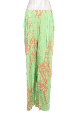 Γυναικείο παντελόνι Isabel Garcia, Μέγεθος S, Χρώμα Πράσινο, Τιμή 52,58 €