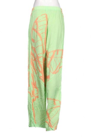 Pantaloni de femei Isabel Garcia, Mărime S, Culoare Verde, Preț 335,53 Lei