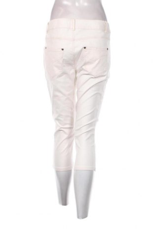 Дамски панталон Kaffe, Размер M, Цвят Екрю, Цена 76,62 лв.
