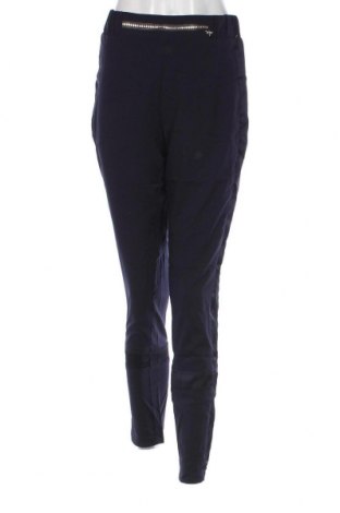 Pantaloni de femei La Mode Est A Vous, Mărime S, Culoare Albastru, Preț 46,91 Lei