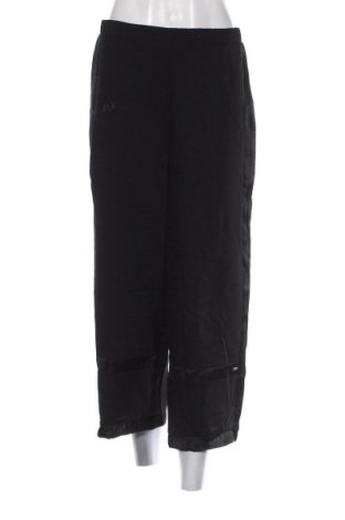 Pantaloni de femei La Mode Est A Vous, Mărime S, Culoare Negru, Preț 36,32 Lei