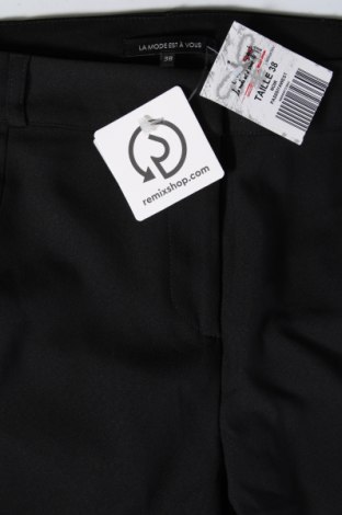 Pantaloni de femei La Mode Est A Vous, Mărime M, Culoare Negru, Preț 31,78 Lei