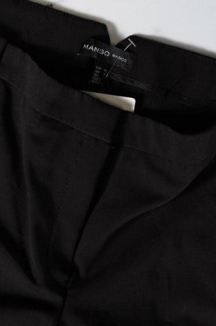 Γυναικείο παντελόνι Mango, Μέγεθος M, Χρώμα Μαύρο, Τιμή 13,87 €