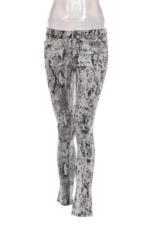 Дамски панталон Marc Cain, Размер S, Цвят Сив, Цена 105,32 лв.