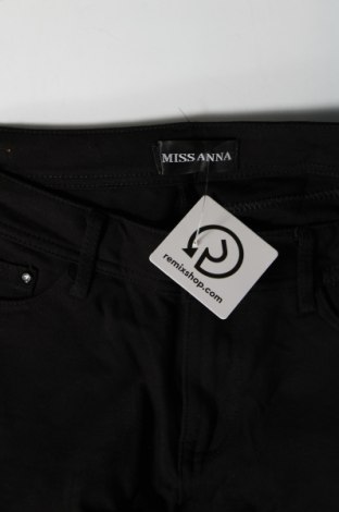 Γυναικείο παντελόνι Miss Anna, Μέγεθος M, Χρώμα Μαύρο, Τιμή 3,41 €