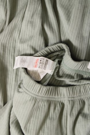 Damenhose Missguided, Größe M, Farbe Grün, Preis € 6,23