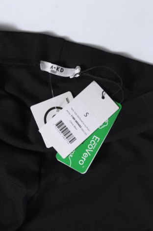 Γυναικείο παντελόνι NA-KD, Μέγεθος S, Χρώμα Μαύρο, Τιμή 9,59 €