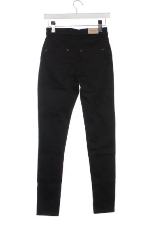 Дамски панталон Naf Naf, Размер XS, Цвят Черен, Цена 18,60 лв.