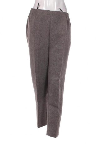 Дамски панталон New Fashion, Размер M, Цвят Кафяв, Цена 16,88 лв.