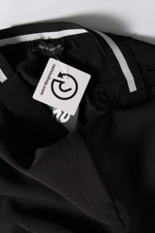 Γυναικείο παντελόνι New Laviva, Μέγεθος S, Χρώμα Μαύρο, Τιμή 7,19 €