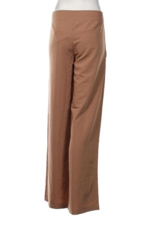 Дамски панталон Nife, Размер L, Цвят Кафяв, Цена 47,90 лв.