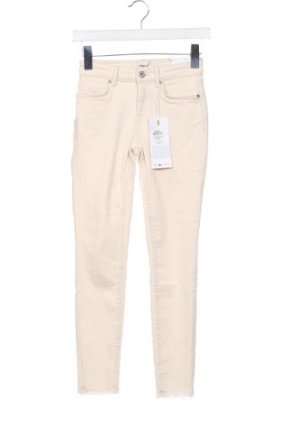 Дамски панталон ONLY, Размер XS, Цвят Екрю, Цена 27,90 лв.
