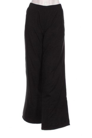 Дамски панталон PUMA, Размер L, Цвят Черен, Цена 94,26 лв.